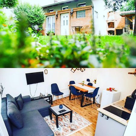 Agape Apartman Semêndria Exterior foto